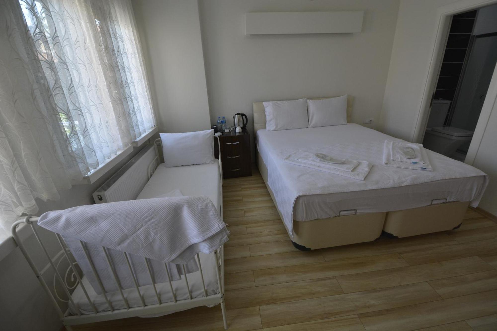 Mavi Deniz Butik Otel Burgaz Екстериор снимка