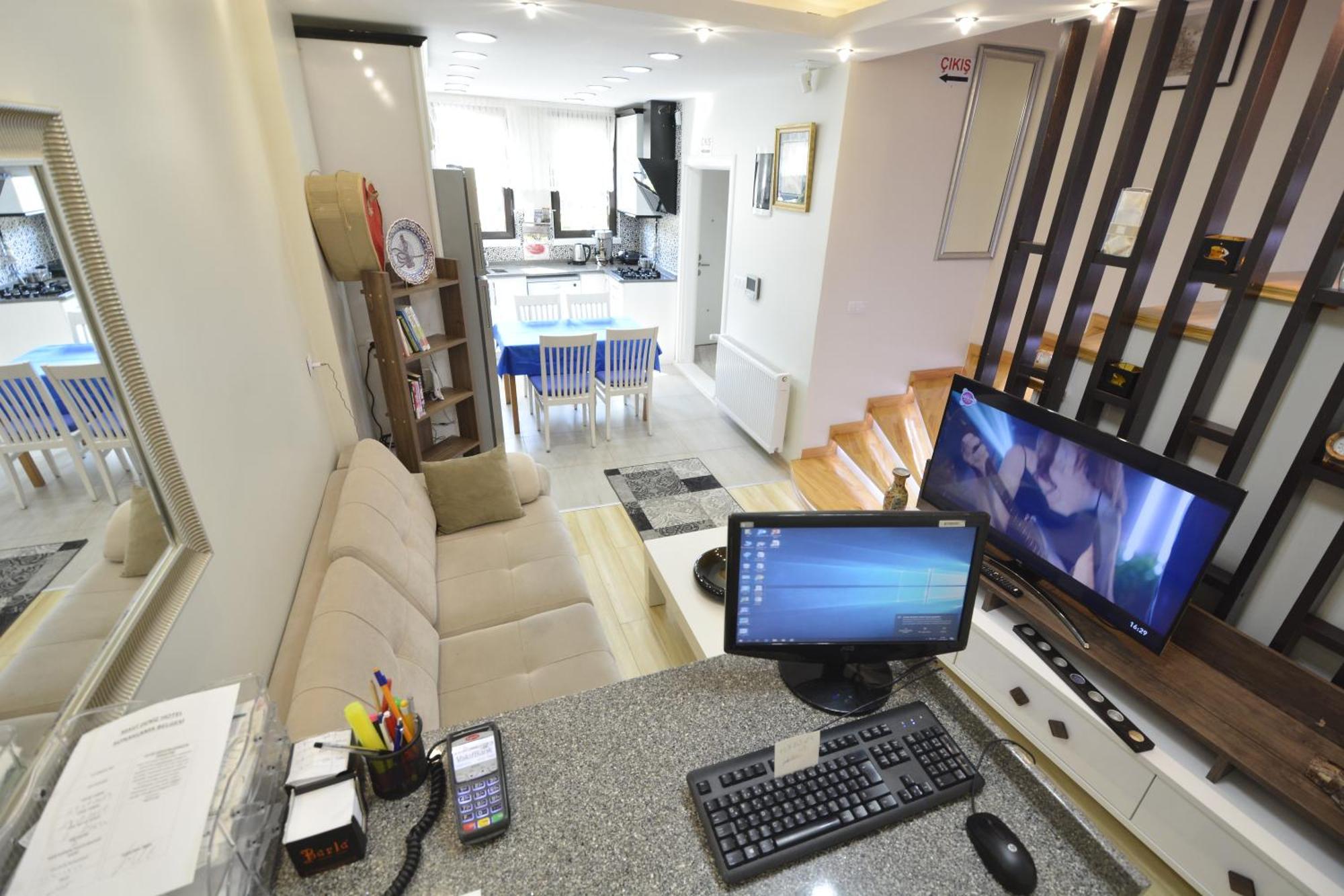 Mavi Deniz Butik Otel Burgaz Екстериор снимка
